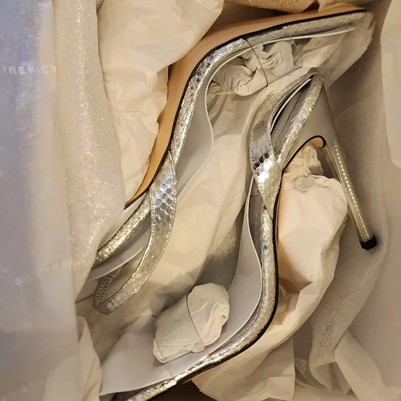 Good american silver snake heels - Picture 9 of 10